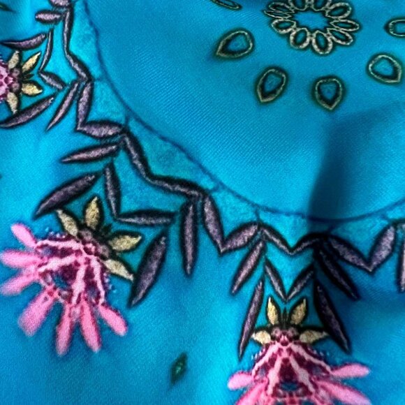 Hawaiian Sand Dollars Pschedelic Blue Extra Large Chiffon Scarf Wrap - Picture 3 of 12